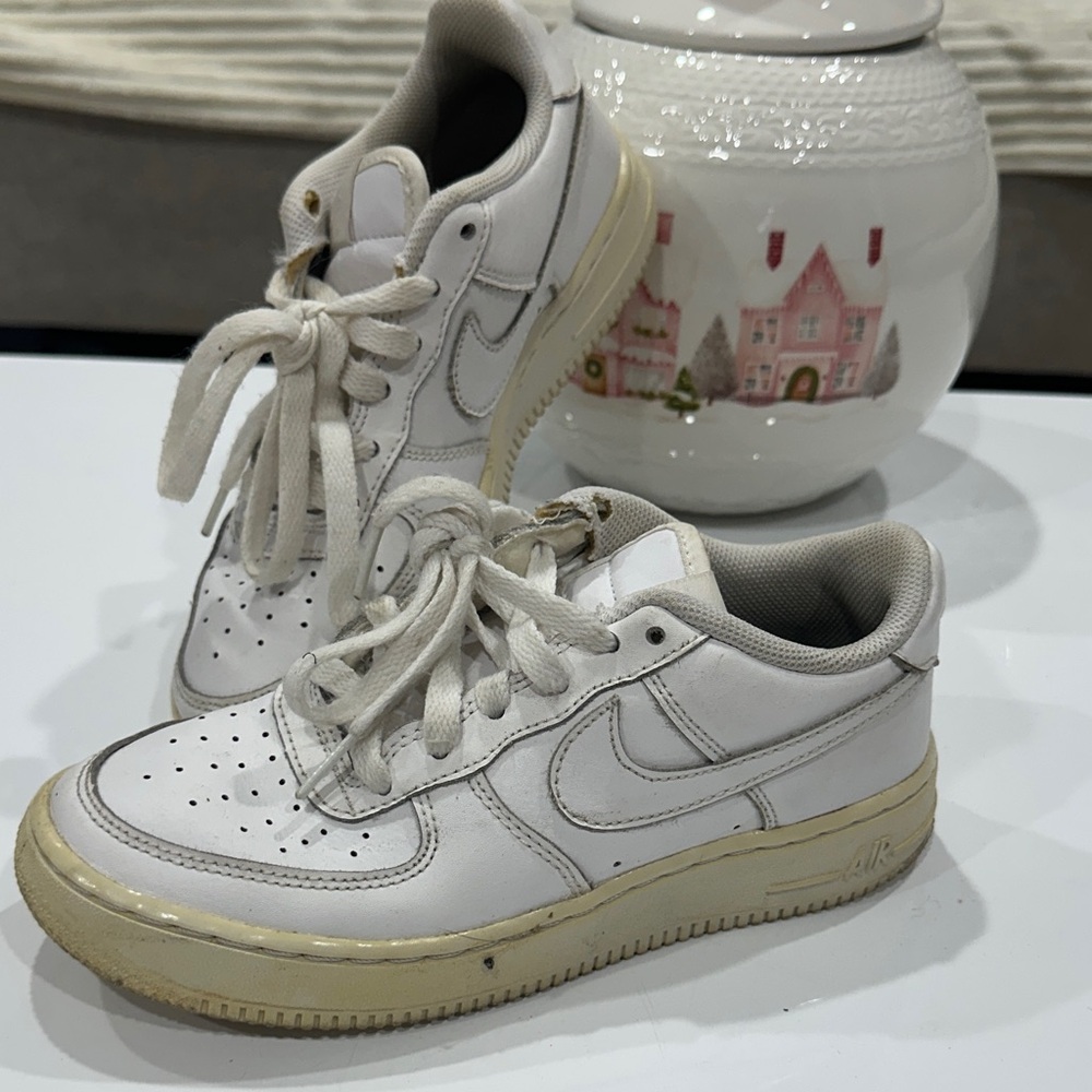 Nike Air Force 1 Off-White Sneakers